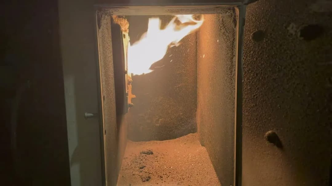 Czy można wyłączyć piec na pellet? Poznaj skutki i oszczędności