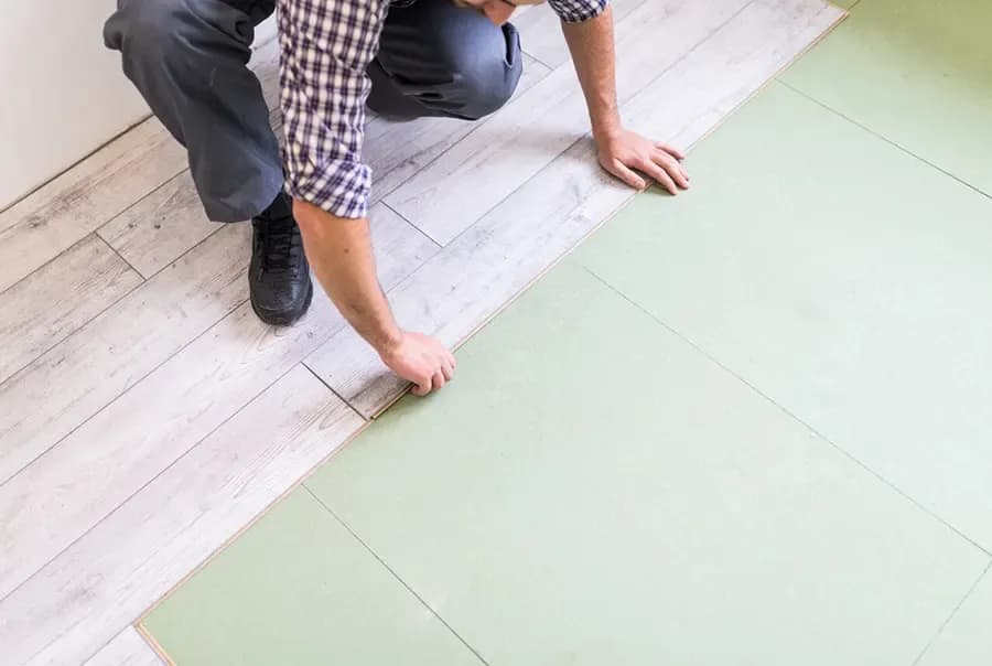 Jaki styropian pod ogrzewanie podłogowe: porównanie i wybór najlepszy