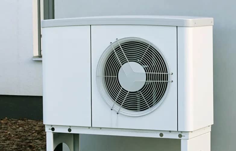 Pompa ciepła o podwyższonej klasie efektywności energetycznej – co to oznacza dla Twoich kosztów?