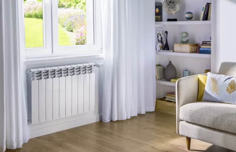 Jak zamaskować rury od grzejnika i poprawić wygląd wnętrza