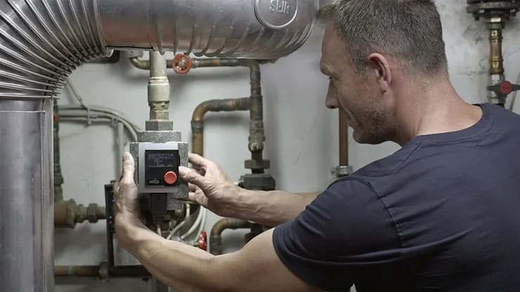 Ile kosztuje pompka do centralnego ogrzewania? Zobacz ceny i porównania