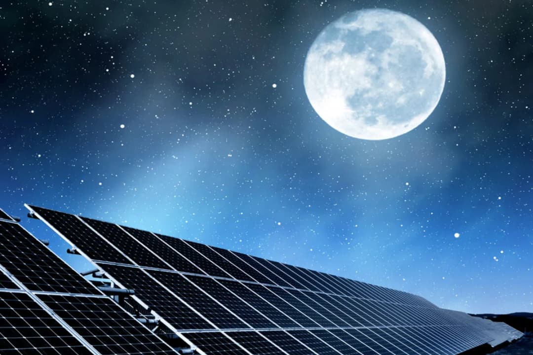 Czy fotowoltaika działa w nocy? Co musisz wiedzieć o energii słonecznej